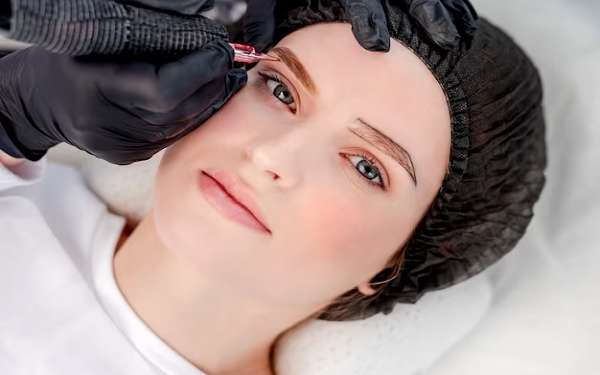 cejas tatuadas