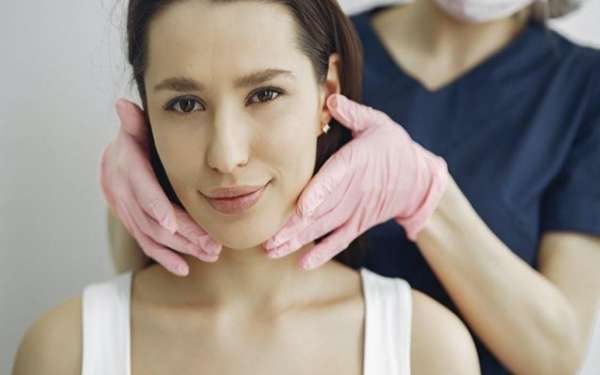 Las 3 mejores clínicas de lifting facial en Madrid